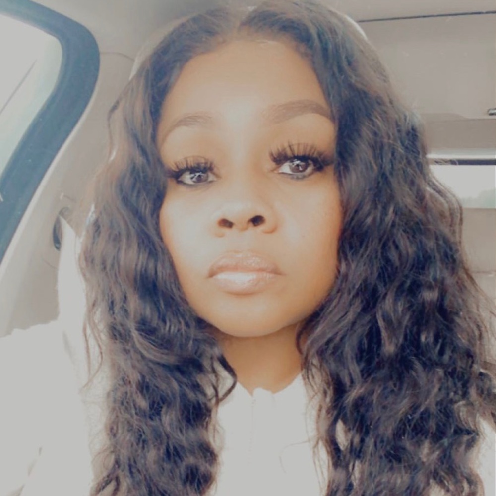 Meet your Posher, Brenda